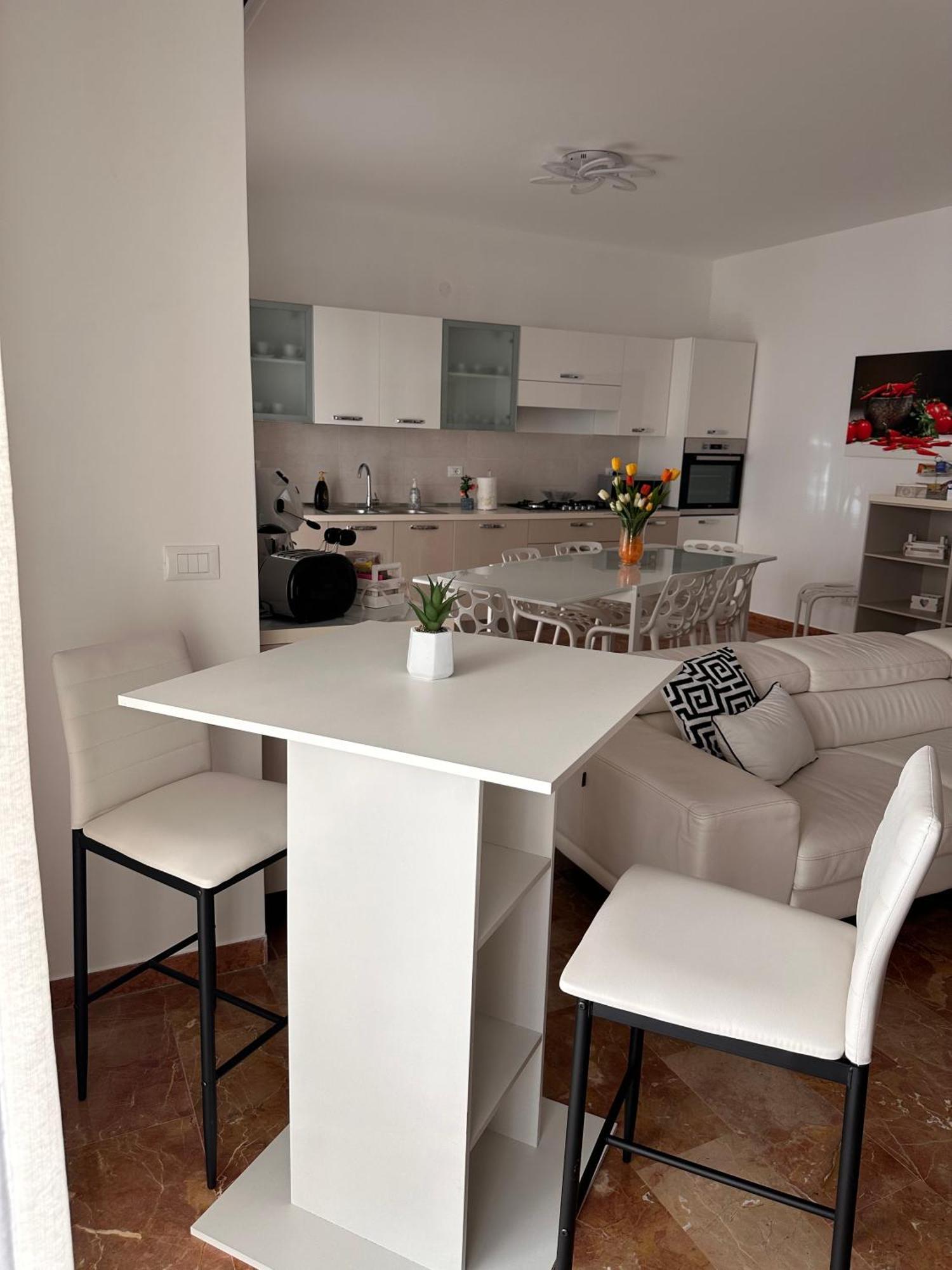 Bnb Nuova Vita Paola Luaran gambar