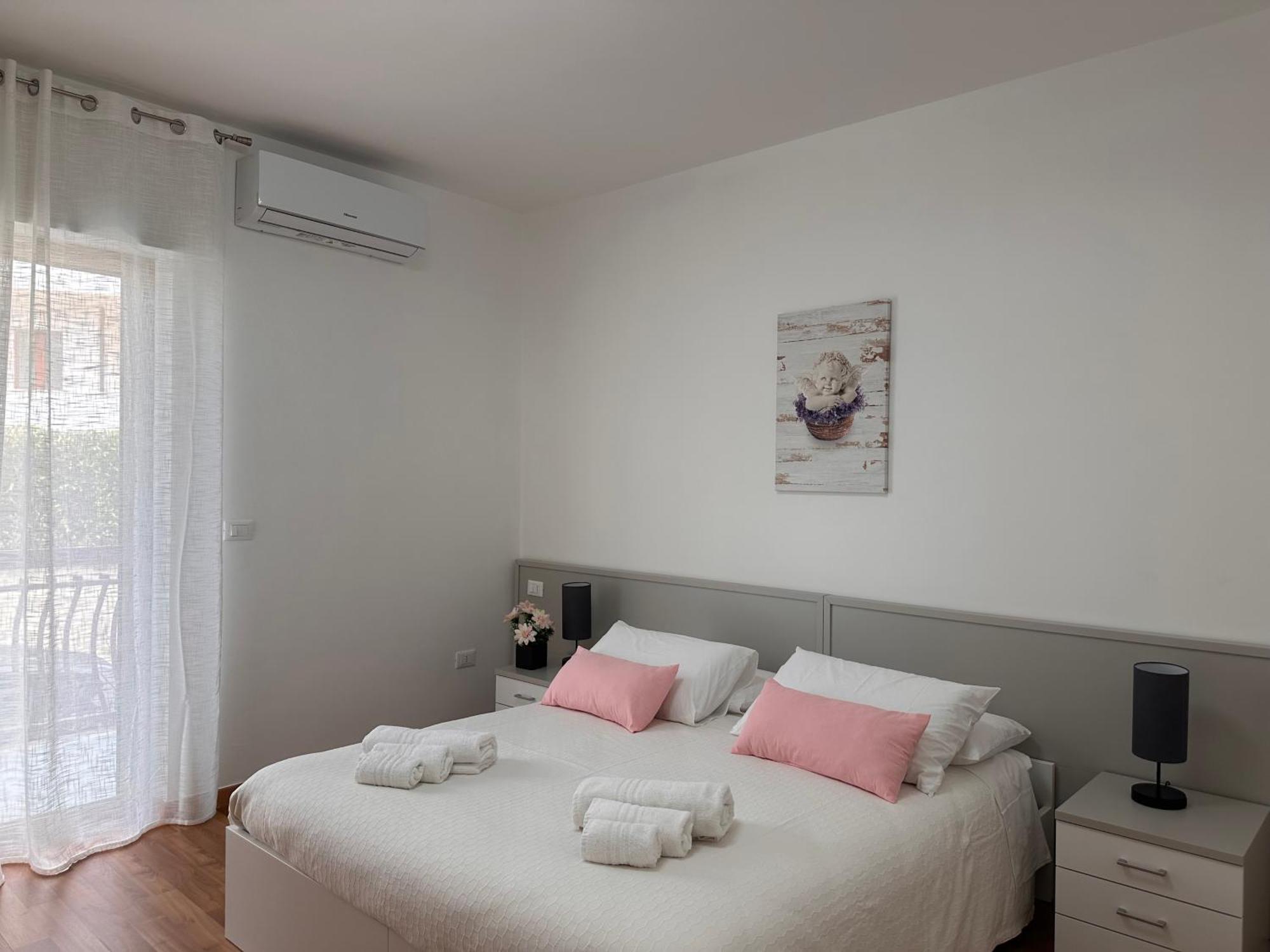 Bnb Nuova Vita Paola Luaran gambar