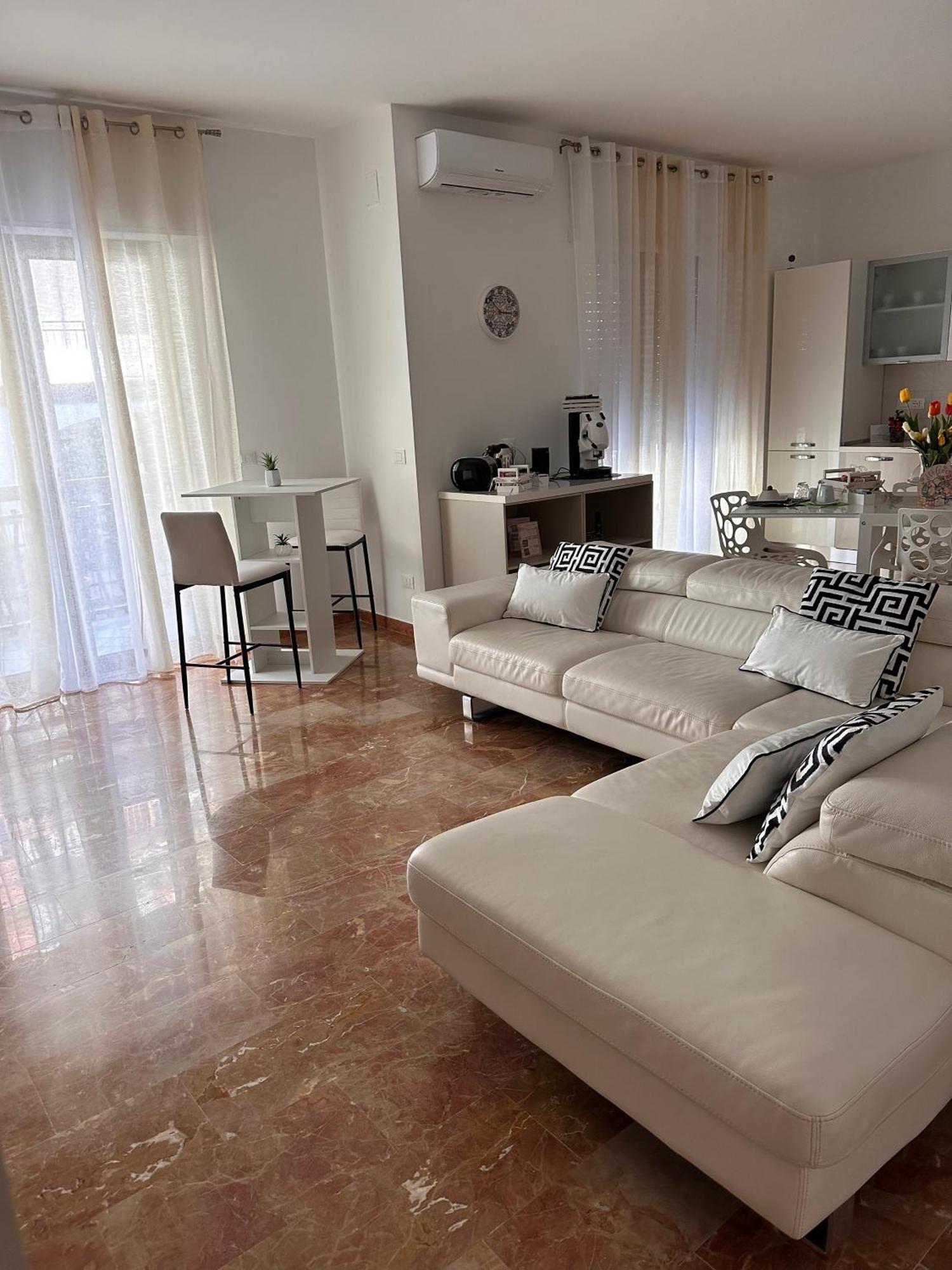 Bnb Nuova Vita Paola Luaran gambar