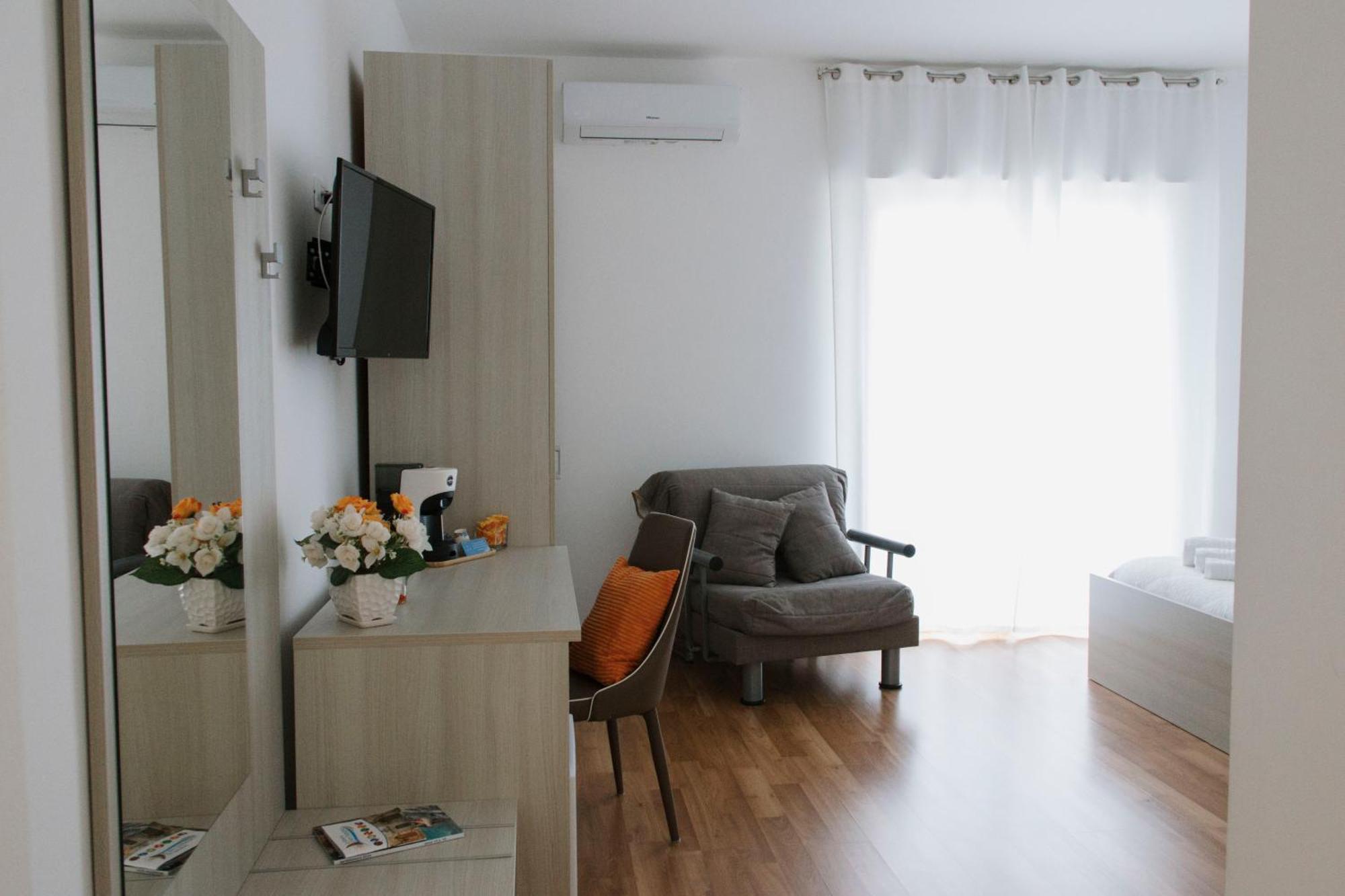 Bnb Nuova Vita Paola Luaran gambar